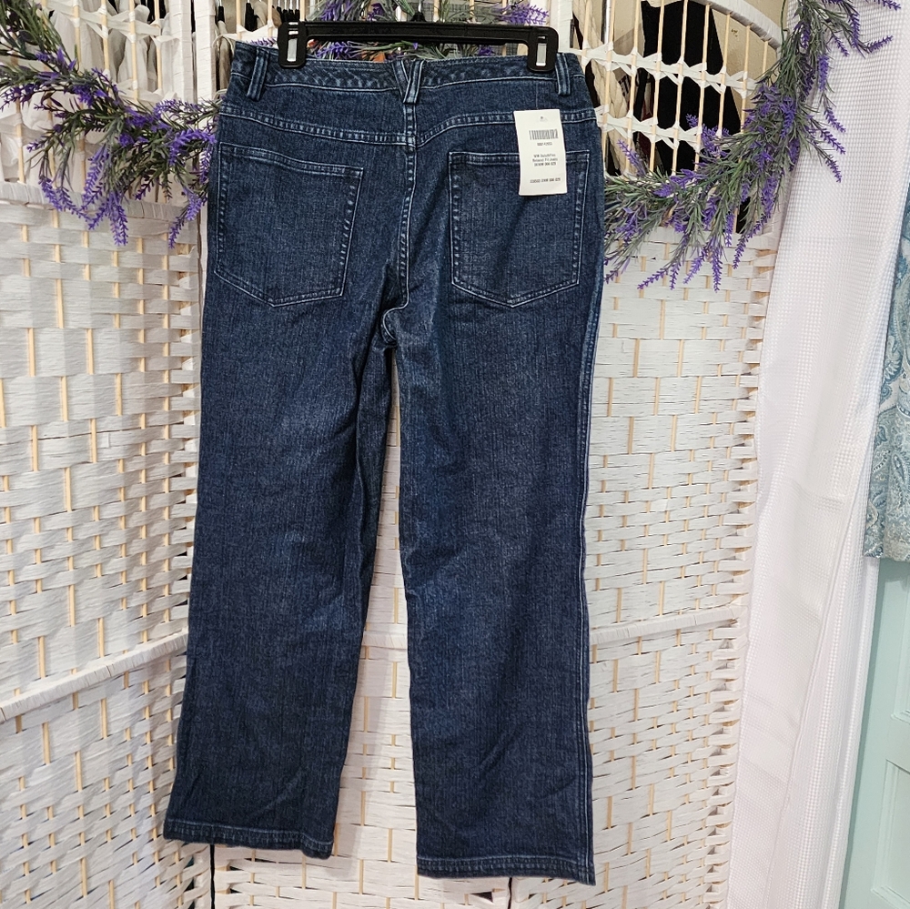 Duluth Flex Relaxed Fit Jeans NWT. - Picture 3 of 8
